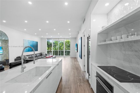 Copropriété à vendre à Miami Beach, Floride: 2 chambres, 179.58 m2 № 1358788 - photo 7