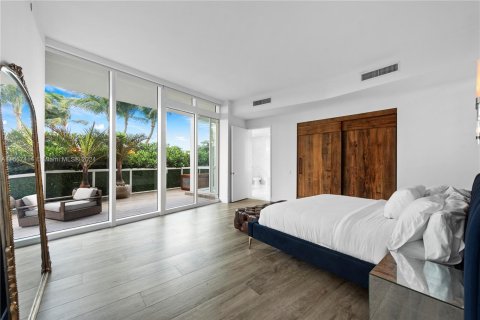 Copropriété à vendre à Miami Beach, Floride: 2 chambres, 179.58 m2 № 1358788 - photo 13