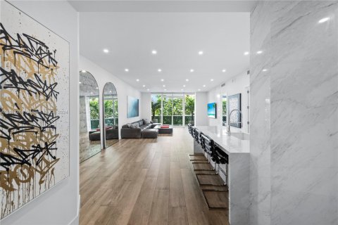 Copropriété à vendre à Miami Beach, Floride: 2 chambres, 179.58 m2 № 1358788 - photo 2