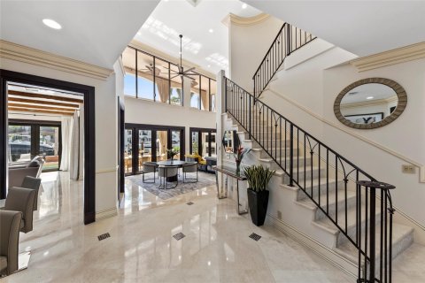 Villa ou maison à louer à Fort Lauderdale, Floride: 7 chambres, 432.83 m2 № 816025 - photo 28