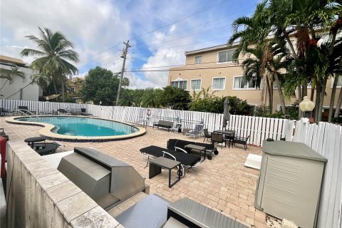 Copropriété à vendre à Fort Lauderdale, Floride: 2 chambres, 90.12 m2 № 1282373 - photo 7