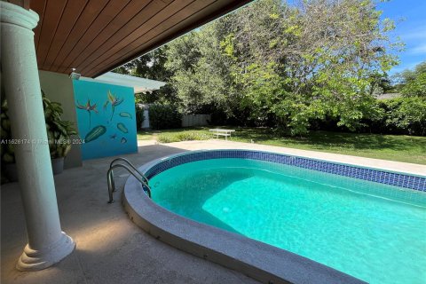 Casa en venta en Pinecrest, Florida, 5 dormitorios, 300.45 m2 № 1281979 - foto 3