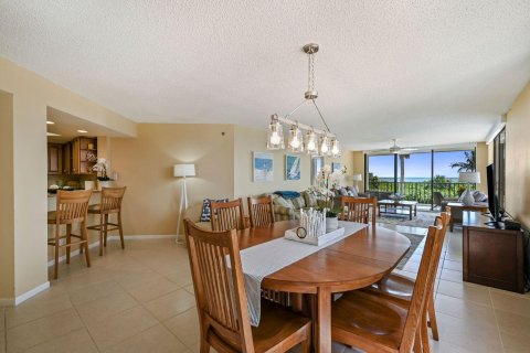 Condominio en venta en Hutchinson Island South, Florida, 3 dormitorios, 175.77 m2 № 722683 - foto 28