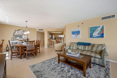 Condominio en venta en Hutchinson Island South, Florida, 3 dormitorios, 175.77 m2 № 722683 - foto 30