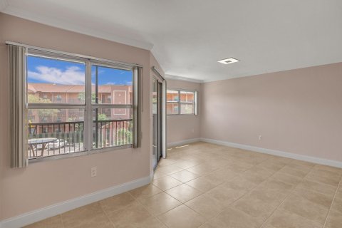 Copropriété à vendre à Pembroke Pines, Floride: 1 chambre, 98.1 m2 № 1079402 - photo 11