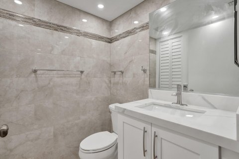 Copropriété à vendre à Pembroke Pines, Floride: 1 chambre, 98.1 m2 № 1079402 - photo 20