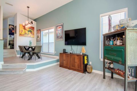 Condo in Tampa, Florida, 1 bedroom  № 1352776 - photo 5