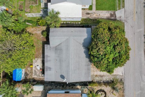 Villa ou maison à vendre à Riviera Beach, Floride: 3 chambres, 92.34 m2 № 1080105 - photo 12