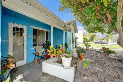 Villa ou maison à vendre à Riviera Beach, Floride: 3 chambres, 92.34 m2 № 1080105 - photo 3