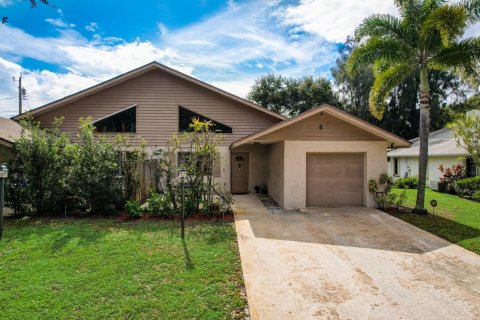 Villa ou maison à vendre à North Palm Beach, Floride: 3 chambres, 153.94 m2 № 839804 - photo 19