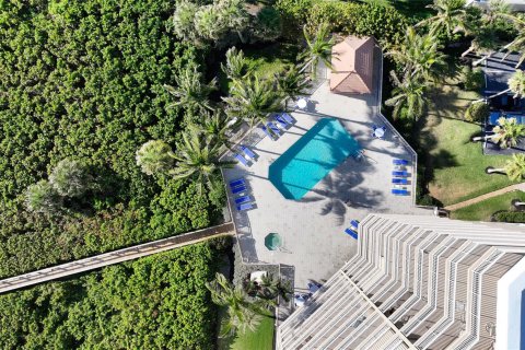 Condo in Hutchinson Island South, Florida, 3 bedrooms  № 1093039 - photo 10