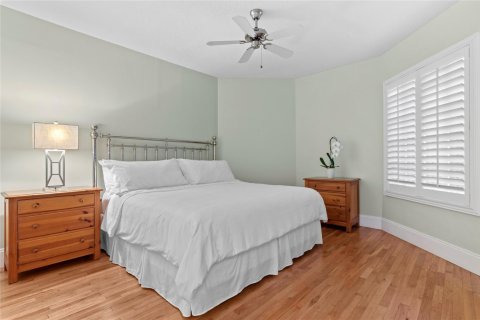 Condo in Hutchinson Island South, Florida, 3 bedrooms  № 1093039 - photo 24