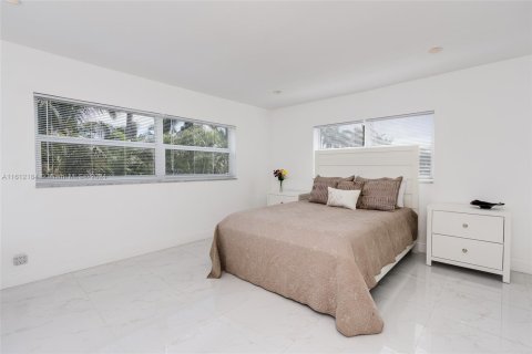 Copropriété à vendre à Hallandale Beach, Floride: 2 chambres, 95.41 m2 № 1234351 - photo 11