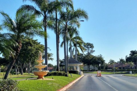 Villa ou maison à vendre à West Palm Beach, Floride: 2 chambres, 127.28 m2 № 1222493 - photo 14