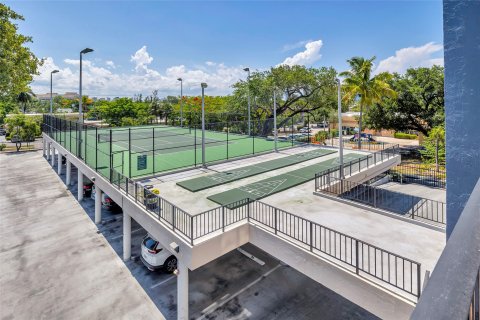 Condo in Fort Lauderdale, Florida, 2 bedrooms  № 1222543 - photo 14