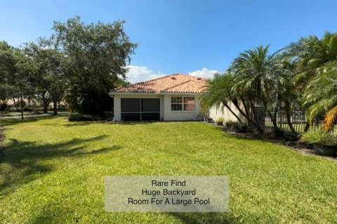 House in West Palm Beach, Florida 2 bedrooms, 141.77 sq.m. № 1223181 - photo 8