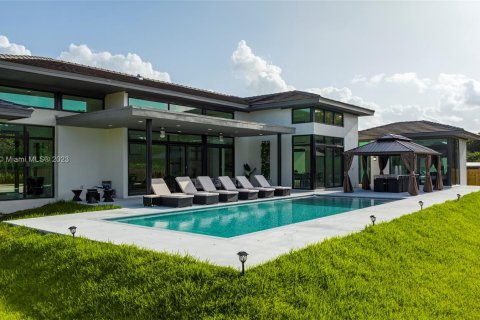 Villa ou maison à vendre à Plantation, Floride: 8 chambres, 485.97 m2 № 504221 - photo 3