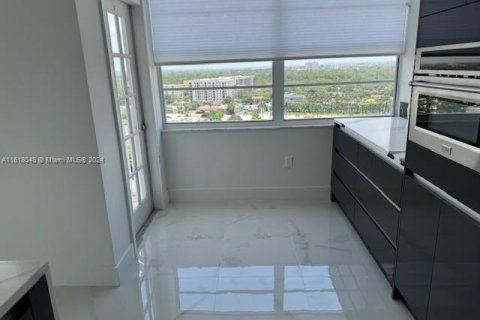 Copropriété à vendre à Aventura, Floride: 2 chambres, 149.11 m2 № 1239655 - photo 14