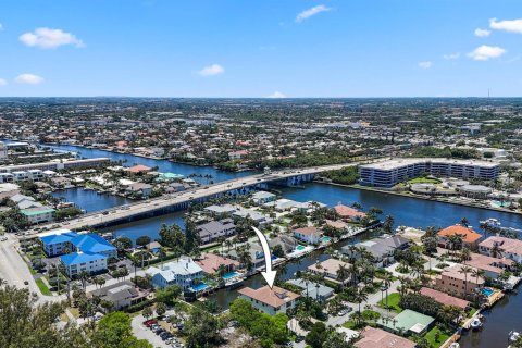 House in Delray Beach, Florida 6 bedrooms, 506.78 sq.m. № 1161848 - photo 4