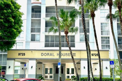 Condominio en venta en Doral, Florida, 3 dormitorios, 114.27 m2 № 1171709 - foto 29