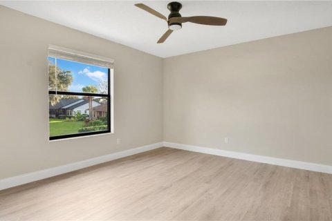 House in Orlando, Florida 4 bedrooms, 234.86 sq.m. № 1394441 - photo 14