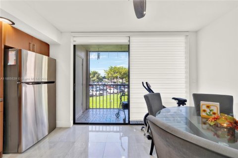 Condo in Miami, Florida, 3 bedrooms  № 1378652 - photo 6