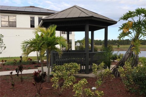 House in Saint Lucie, Florida 2 bedrooms, 124.49 sq.m. № 840587 - photo 2