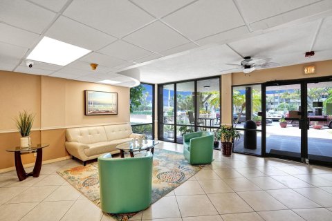 Condominio en venta en Pompano Beach, Florida, 2 dormitorios, 106.19 m2 № 1210470 - foto 13