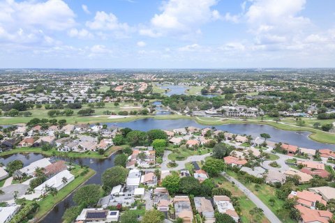 Villa ou maison à vendre à Boynton Beach, Floride: 2 chambres, 154.87 m2 № 1159794 - photo 5