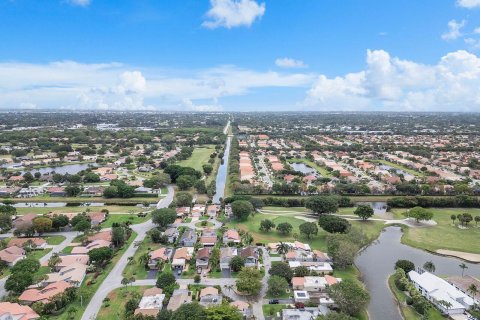 Villa ou maison à vendre à Boynton Beach, Floride: 2 chambres, 154.87 m2 № 1159794 - photo 3