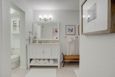 Condo in Jupiter, Florida, 2 bedrooms  № 1159833 - photo 15