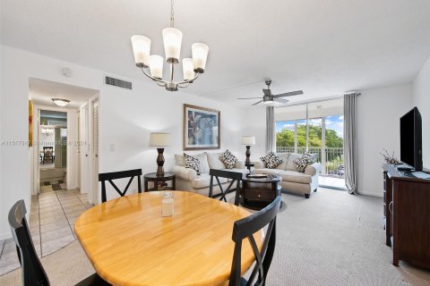 Condominio en venta en Dania Beach, Florida, 2 dormitorios, 106.28 m2 № 958939 - foto 6