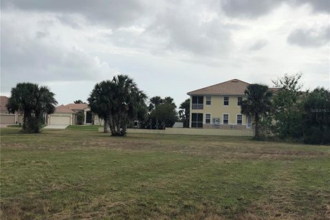 Terreno en venta en Punta Gorda, Florida № 1432478 - foto 5