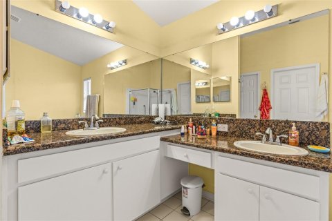 Casa en venta en Tampa, Florida, 3 dormitorios, 168.15 m2 № 1314328 - foto 19