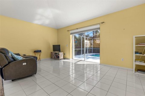 House in Tampa, Florida 3 bedrooms, 168.15 sq.m. № 1314328 - photo 8