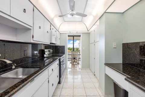 Copropriété à vendre à Pompano Beach, Floride: 2 chambres, 167.22 m2 № 1128893 - photo 29