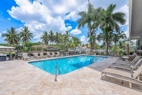 Copropriété à vendre à Pompano Beach, Floride: 2 chambres, 167.22 m2 № 1128893 - photo 7