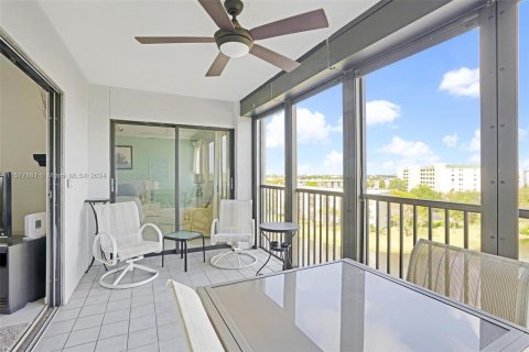 Copropriété à vendre à Pompano Beach, Floride: 2 chambres, 110.55 m2 № 1161403 - photo 19