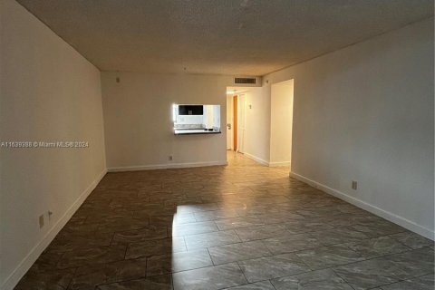 Copropriété à vendre à West Palm Beach, Floride: 2 chambres, 95.69 m2 № 1325552 - photo 6