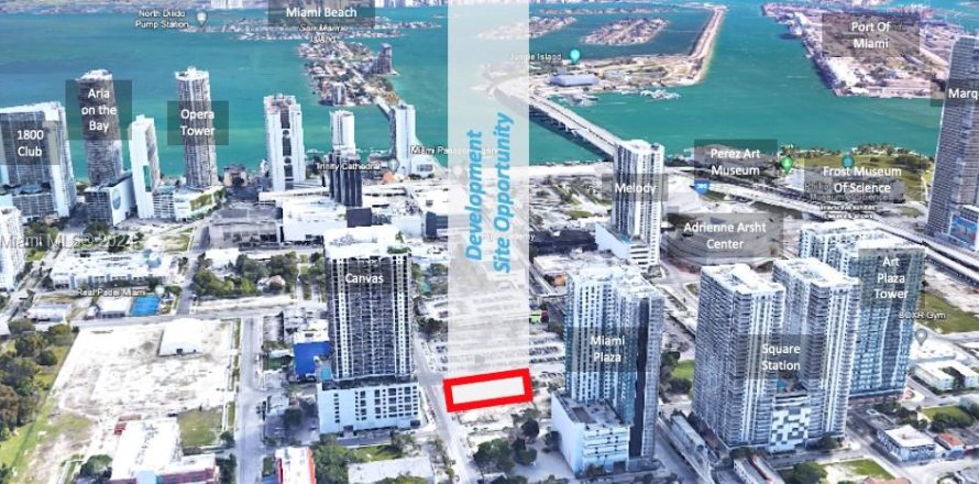 Commercial property in Miami, Florida № 975868