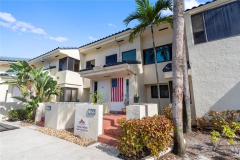 Condo in Plantation, Florida, 1 bedroom  № 1404384 - photo 5