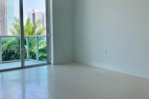 Condo in Sunny Isles Beach, Florida, 3 bedrooms  № 809102 - photo 9