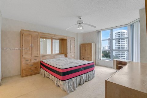 Copropriété à vendre à Aventura, Floride: 2 chambres, 126.81 m2 № 1385645 - photo 19