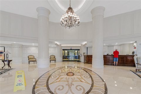 Copropriété à vendre à Aventura, Floride: 2 chambres, 126.81 m2 № 1385645 - photo 30