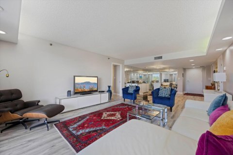 Copropriété à vendre à Boca Raton, Floride: 2 chambres, 133.59 m2 № 1120289 - photo 17