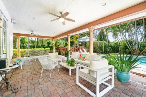 Villa ou maison à vendre à West Palm Beach, Floride: 4 chambres, 289.86 m2 № 1120258 - photo 15