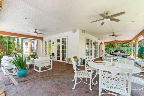 Casa en venta en West Palm Beach, Florida, 4 dormitorios, 289.86 m2 № 1120258 - foto 17