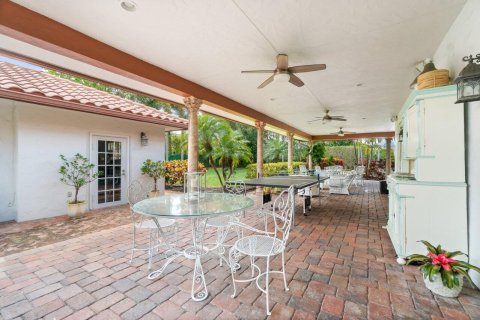 Villa ou maison à vendre à West Palm Beach, Floride: 4 chambres, 289.86 m2 № 1120258 - photo 14