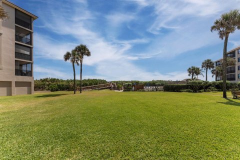 Condo in Stuart, Florida, 2 bedrooms  № 1120290 - photo 12