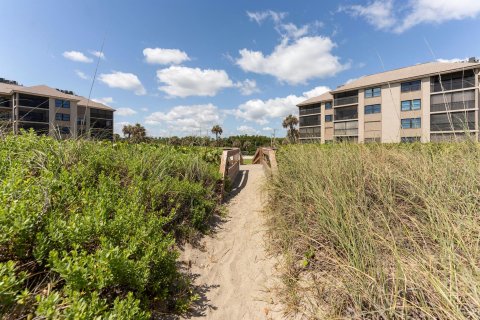 Condo in Stuart, Florida, 2 bedrooms  № 1120290 - photo 5